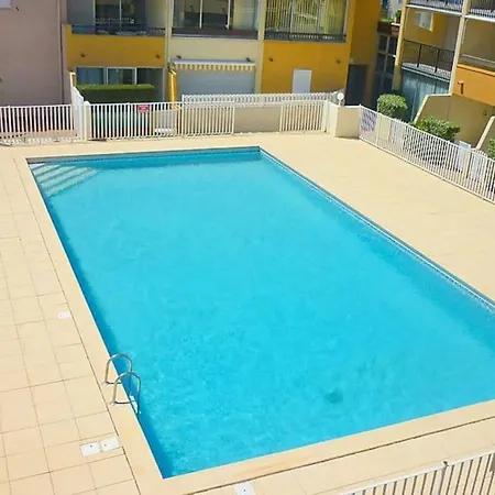 100m De La Richelieu + Piscine *