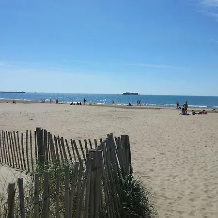 100m De La Richelieu + Piscine *