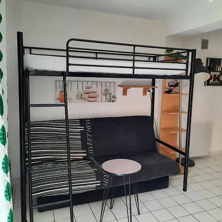 100m De La Richelieu + Piscine *